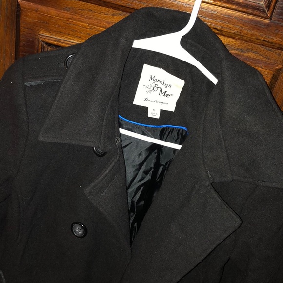 Coat - Picture 2 of 3